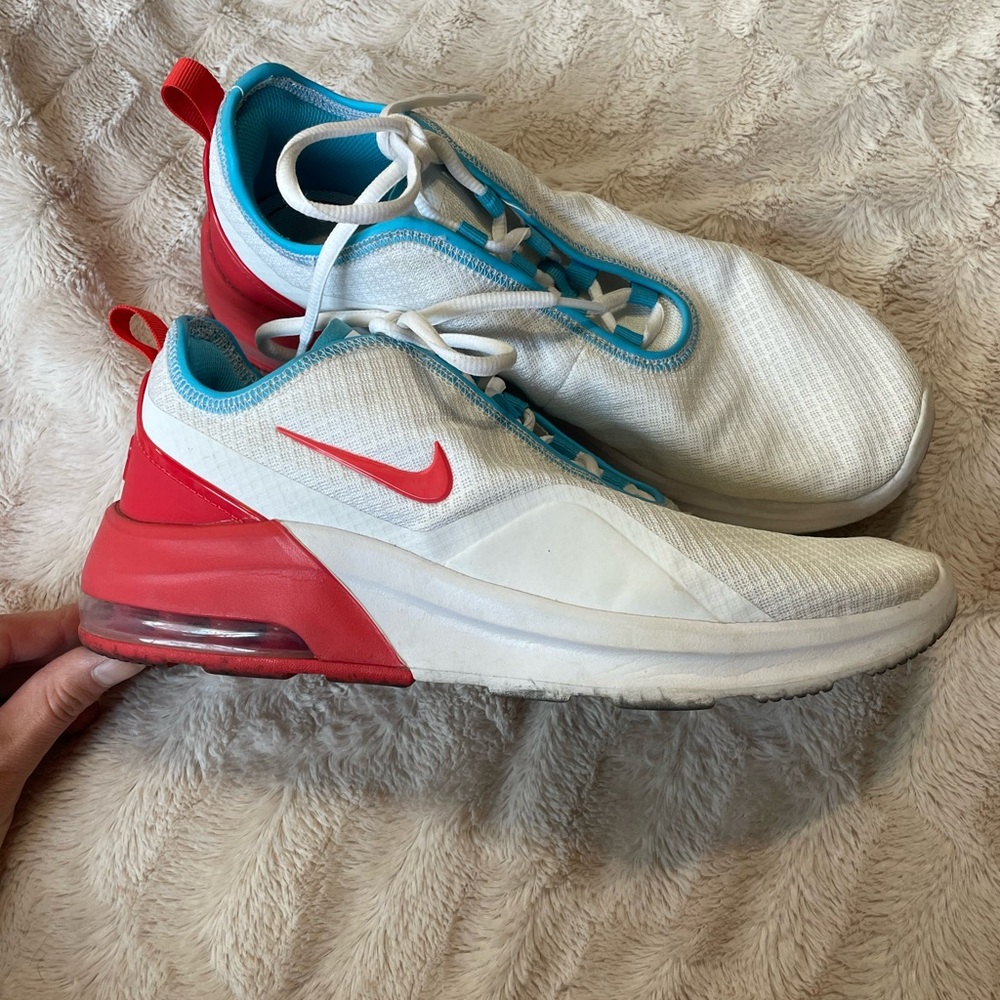 Nike Air Max Motion Red, White and Blue Sneakers